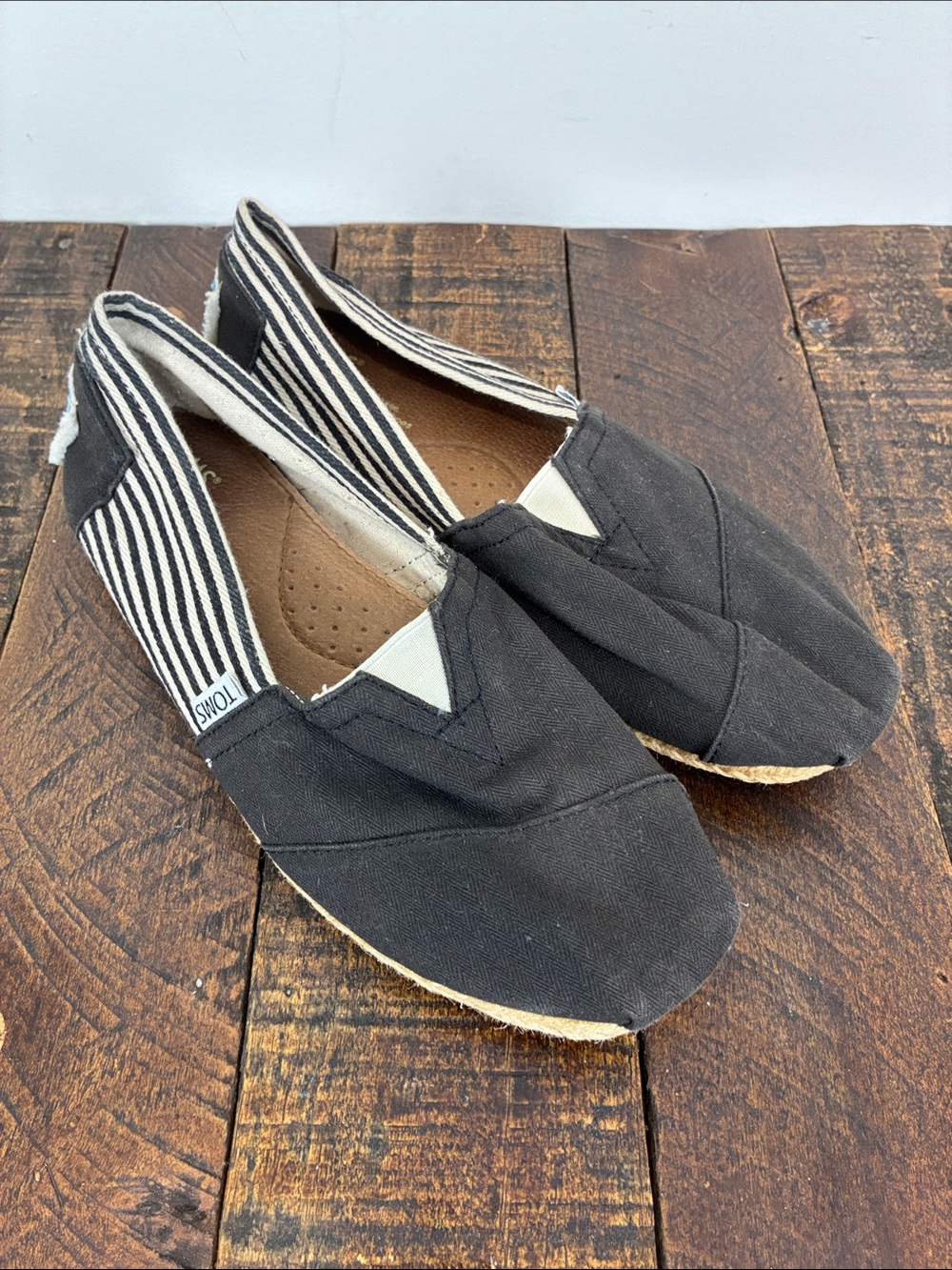Toms Alpargata Espadrilles Women’s 8 Black Canvas Slip-On Shoes Striped Lining